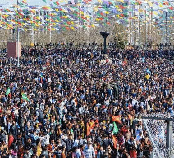Diyarbakır'daki Newroz’a soruşturma