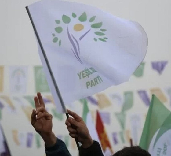 Yeşil Sol Parti Diyarbakır Eşsözcüsü: Baskıcı rejimleri tarihin çöp sepetine atacağız