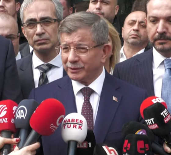 İYİ Parti'ye saldırının ardından Ahmet Davutoğlu'ndan açıklama