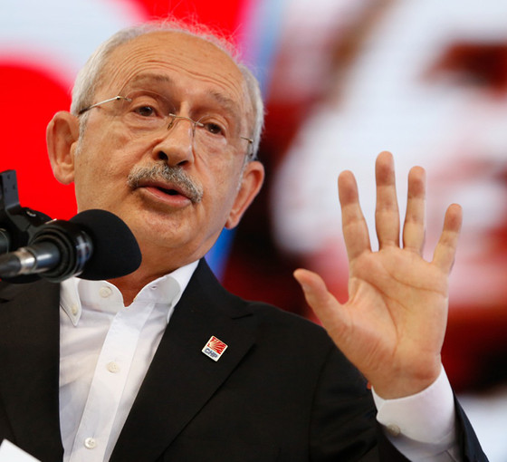 Kılıçdaroğlu'ndan Erdoğan'a 'seccade' yanıtı: Çıkar ağzındaki baklayı, 'affedersiniz' diyerek söyle de rahatla