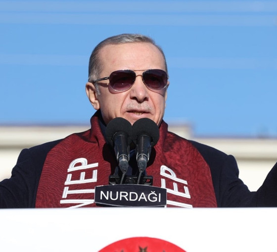 Erdoğan'dan adaylığını hedef alanlara tepki