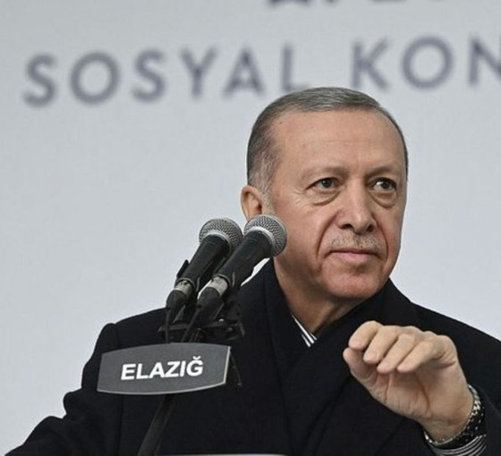 Erdoğan'dan muhalefete: Gökkuşağı renklerine devam etsinler, bizim LGBT ile işimiz yok