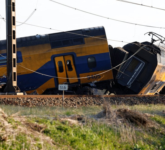 Hollanda'da tren kazası: Bir ölü, 30 yaralı