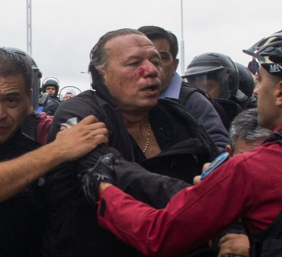 Arjantin'de otobüs şoförlerinden Güvenlik Bakanı'na meydan dayağı