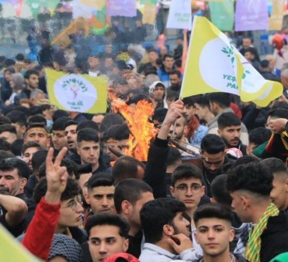 Yeşil Sol Parti'den Ege'de seçim hazırlığı: Aday tanıtım ve büro açılışları takvimi
