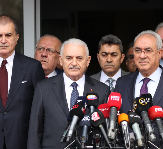 DSP'yi ziyaret eden Binali Yıldırım: Beraber yol yürüyebileceğimizi düşündük