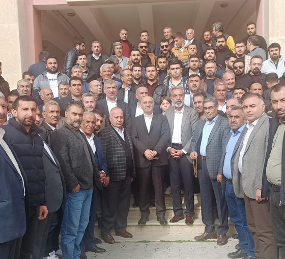 AKP'nin Mardin'deki belediye başkan adayı seçime bağımsız giriyor