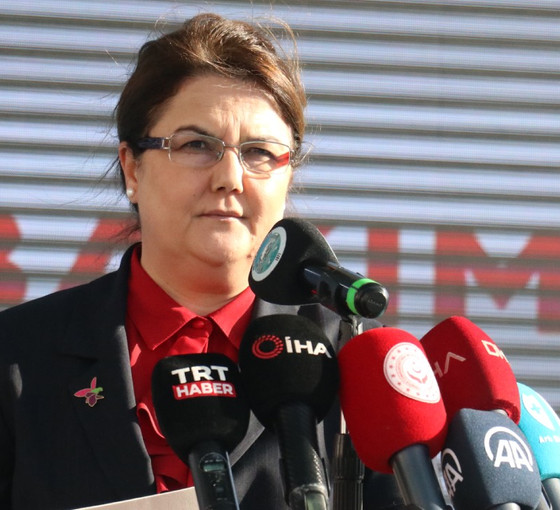 AKP'nin aday adayı İmam Hüseyin Çelik isyan etti: Derya Yanık, Osmaniye'nin sokağını bilmez