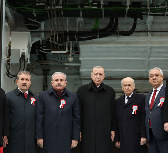 Destici ve HÜDA PAR lideri Yapıcıoğlu 'SİHA'da buluştu