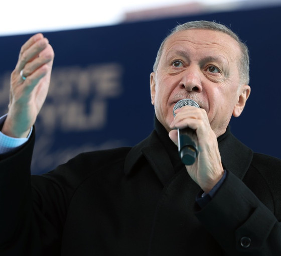 AKP'de milletvekili adayları bugün tanıtılacak, seçim beyannamesi açıklanacak