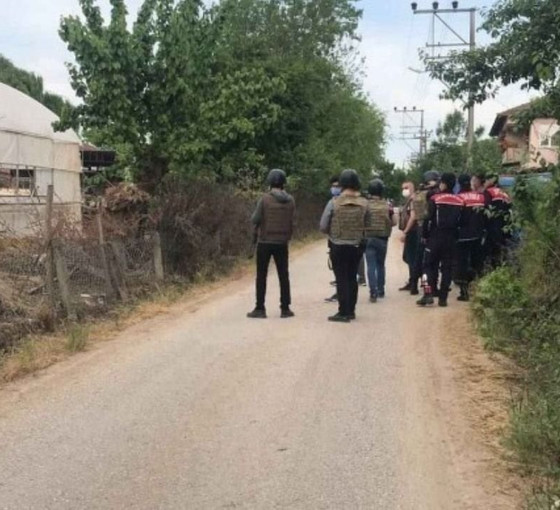 Çanakkale'de kavga: Çağrılan jandarma bir kişiyi öldürdü
