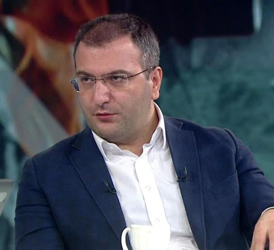 Cem Küçük: Duyum aldık, genel af çıkabilir