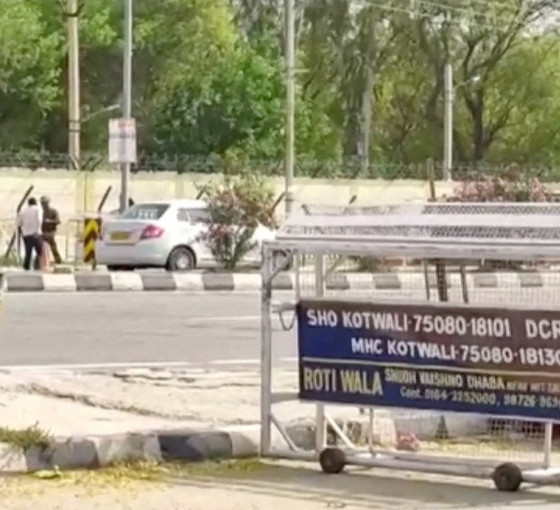 Hindistan'da askeri üs içinde saldırı: Dört asker öldü