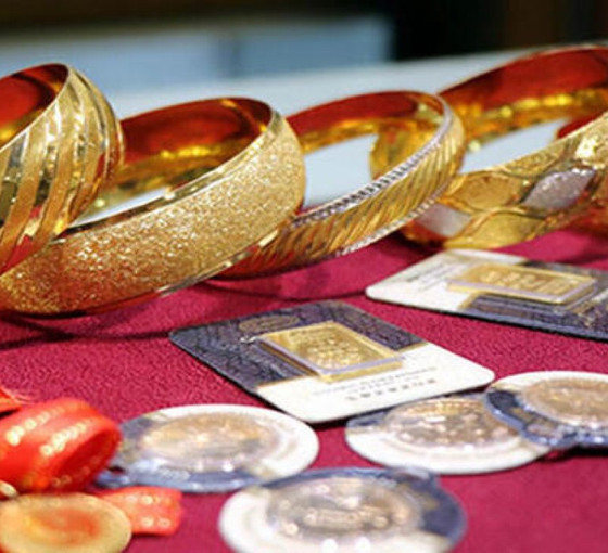 Gram altın tarihi seviyede, dolar 20 lira sınırında