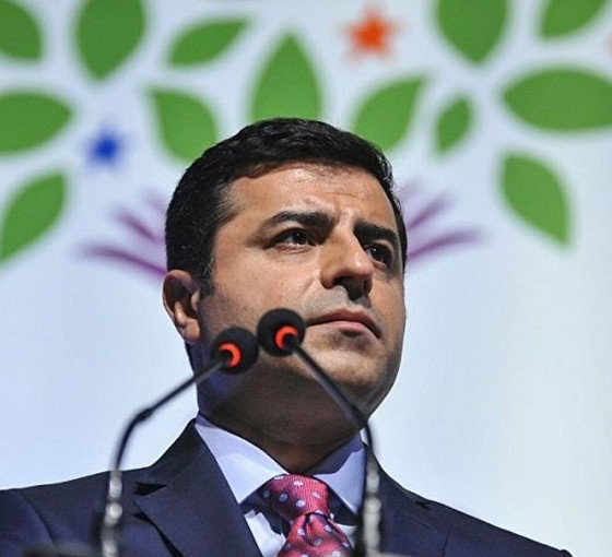 Selahattin Demirtaş: PKK'nin Türkiye'de tümüyle silah bırakması için elimizden geleni yapacağız