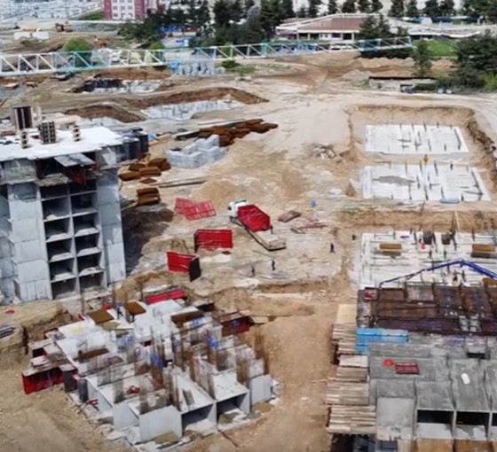 Deprem konutları için 124 ihale yapıldı