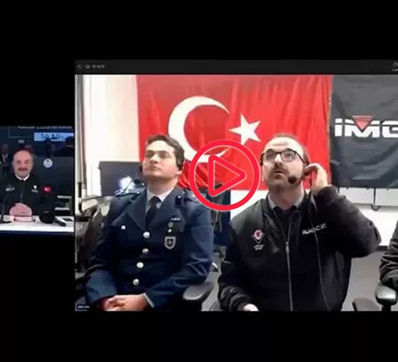 İptal olan törende Hulusi Akar'ın sorusu ekrandan duyuldu: 'Bir komplo olabilir mi?'