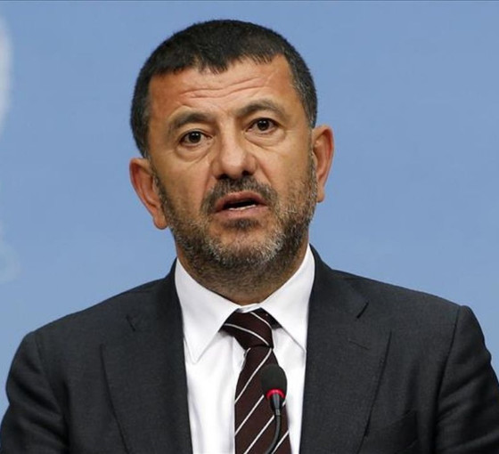 Veli Ağbaba'dan Erdoğan'ın Malatya'daki teslim törenine tepki