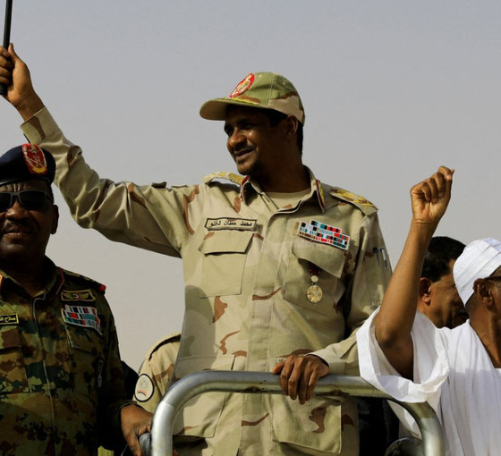 Sudan'da ordu ile paramiliter kuvvetler arasında şiddetli çatışma