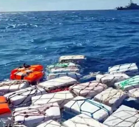 İtalyan polisi 2 ton kokaini 'denizde yüzerken' buldu