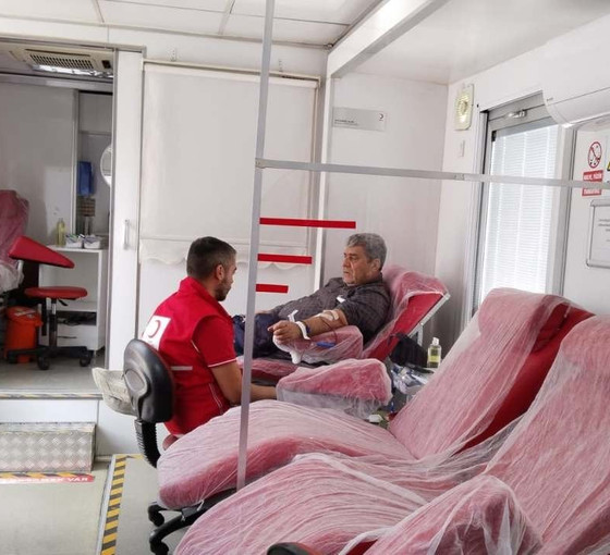 Kan stoklarında düşüş devam ediyor: ‘Kızılay’a güvenmiyoruz ama mecburen kan vereceğiz’