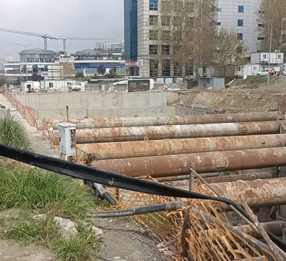 Bağcılar'da metro inşaatında iş kazası: Bir işçi ağır yaralandı