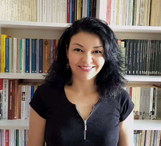 Jale Özata Dirlikyapan: Yapıtı iptal etmek çözüm değil, tarihsel okumanın önü kapatılmamalı