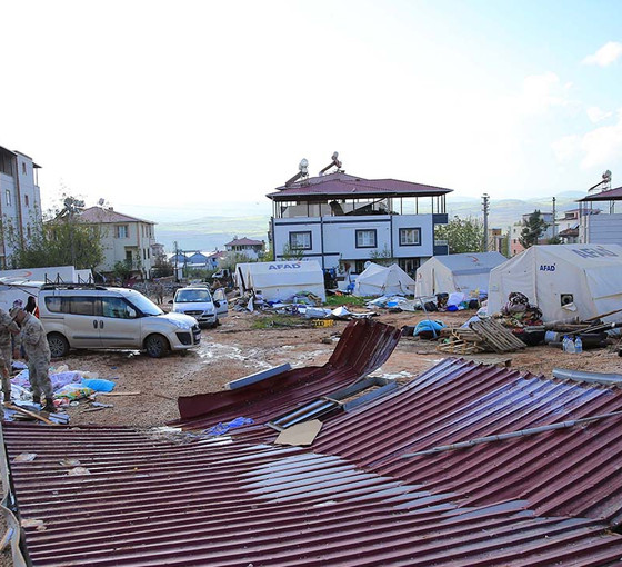 Pazarcık’taki hortumda ölü sayısı üçe yükseldi