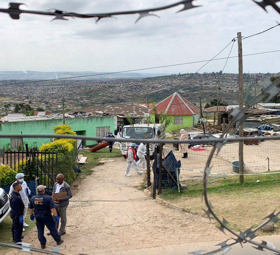 Güney Afrika'da katliam: Aynı aileden 10 kişi öldürüldü