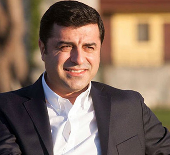 Demirtaş'tan 'Soğan yoksa TOGG var' etiketi: Olmuş mu Mahir?