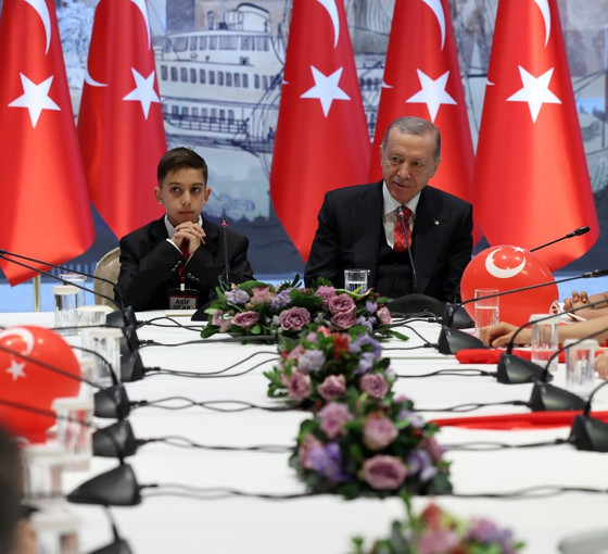 Erdoğan 23 Nisan töreninde çocuk üzerinden muhalefeti hedef aldı