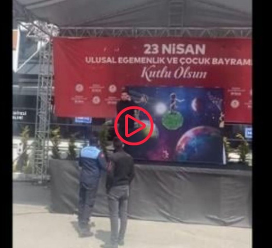 Maltepe'de 23 Nisan kutlamasında bıçaklı saldırı