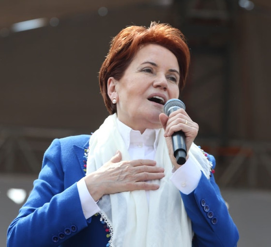 Meral Akşener'den Erdoğan'a: Çıkıyor bizleri ‘gömmekten’ bahsediyor, sen kimi gömüyorsun?