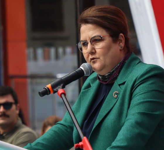 Bakan Yanık'tan, İmamoğlu'na saldırıyı haklı gösterdi: Erzurum belli hassasiyetleri olan bir yerdir