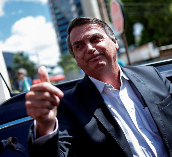 Aşırı sağcı Bolsonaro polise ifade verdi
