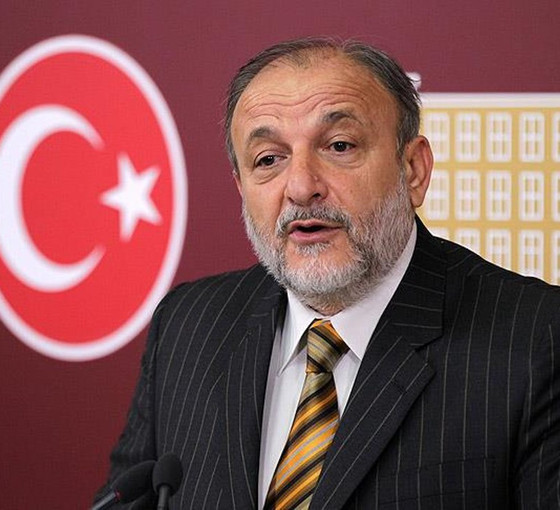 Eski MHP'li Vural, isim vermeden tek tek topa tuttu: Şampanya... İşgal... Darbe... Nereye kadar?