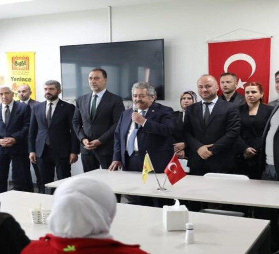 MHP'li Feti Yıldız'ın 'CHP-PKK iş birliği' iddiasına itiraz eden kadın işten atıldı