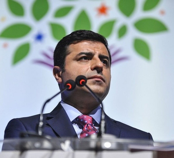 Demirtaş'tan 'Saray tarafından satın alınmış adaylar' uyarısı