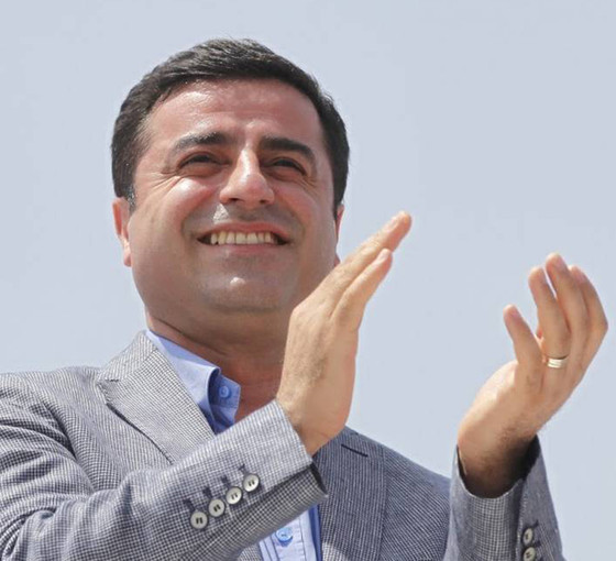 Demirtaş saat verdi: Erdoğan bize karşı neden bu kadar kindar, öfkeli ve düşmanca davranıyor?