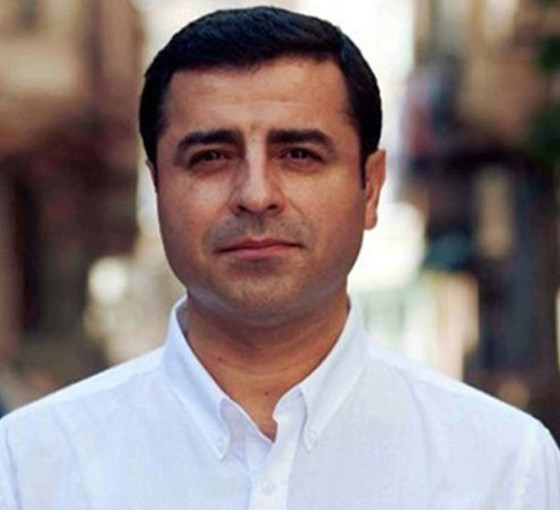 Demirtaş, 'Erdoğan neden bize düşman' yazısıyla Öcalan'ın hücresinin değiştiği günü ve sözlerini aktardı