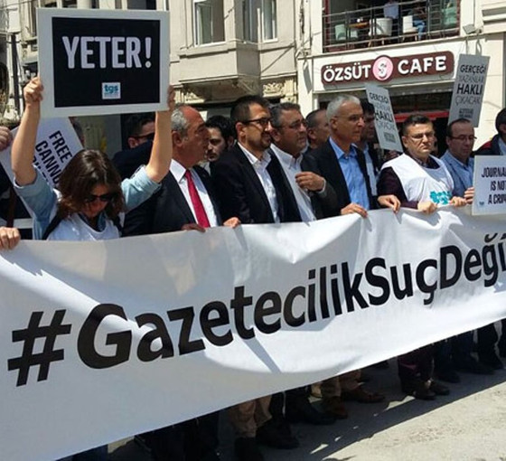 TGS’den 'Türkiye'de Gazetecilik' araştırması: Düşük maaş, siyasi baskı, mobbing