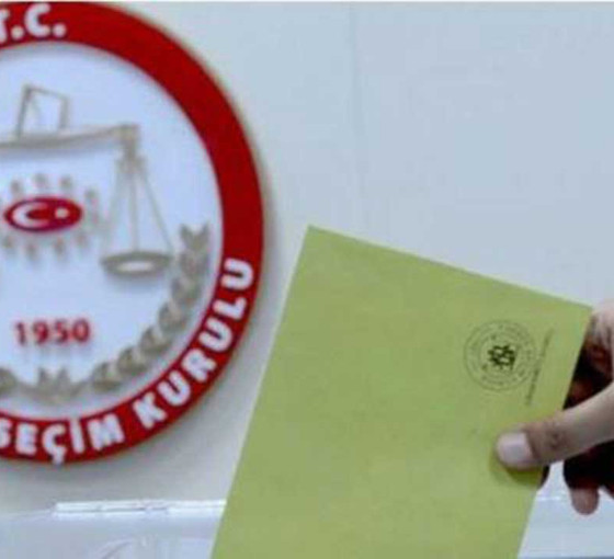 CHP, hem Almanya'da hem Türkiye'de oy kullanmaya çalışan seçmeni tespit etti