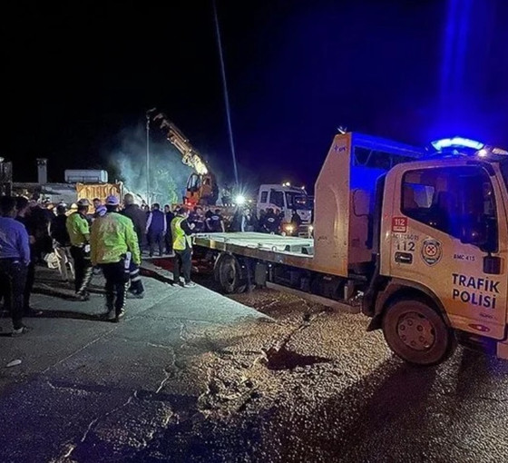 Hatay'da zincirleme trafik kazası: 13 ölü