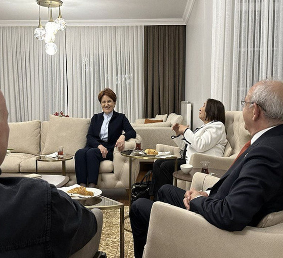 Kılıçdaroğlu ailesi, Akşener ailesini ziyaret etti: Ortalığı karıştırmaya çalışanlara itibar etmeyin
