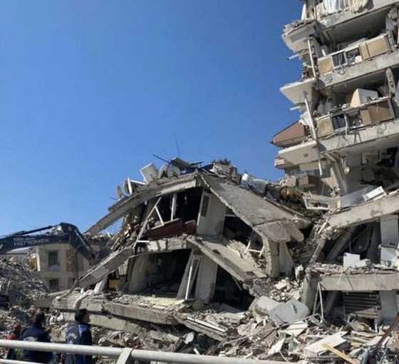 Yıkım ihalesini alan şirket, ‘depremzedelerin eşyalarına el koydu’ iddiası