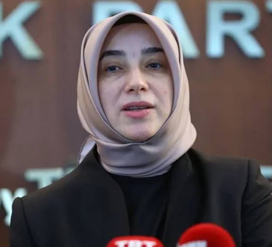 Özlem Zengin'den AKP'lilere çağrı: Konuştuklarımızı daha sesli dile getirin