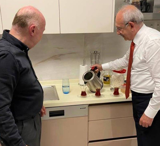 Meral Akşener, Kemal Kılıçdaroğlu ile olan 'mutfak' fotoğrafının hikayesini anlattı