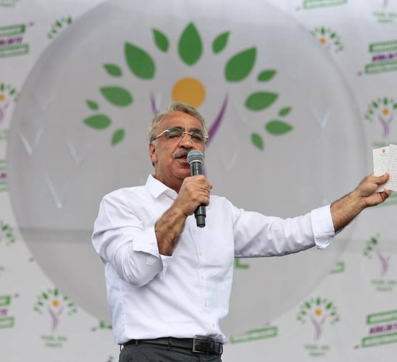 Mithat Sancar Cizre'den gençlere seslendi: Her biriniz seçim görevlisi gibi davranın