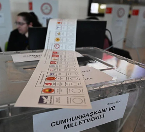 CHP Berlin Örgütü: Almanya'da Aleviler, Kürtler ve beyaz yakalılar sandığa yoğun ilgi gösterdi