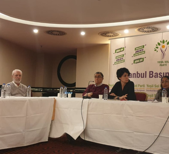 Yeşil Sol Parti gazetecilerle buluştu: 'Demokratikleşme ve uzlaşmanın kapısı aralandı'